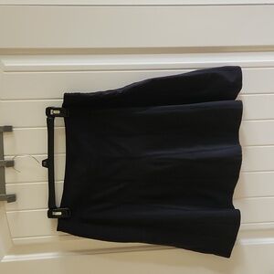Athleta, size 10, black sporty skort.